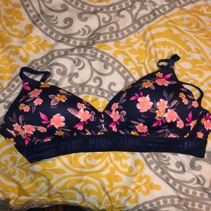 PINK Victoria Secret unlined wear every wear bra